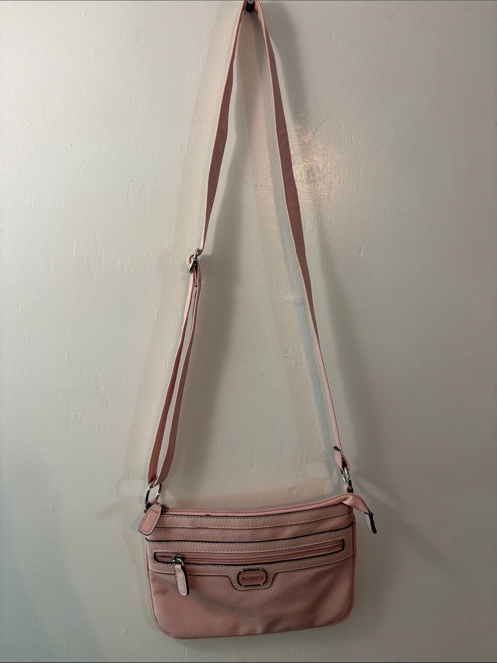Rosetti Women’s Crossbody Bag in Dusty Pink
